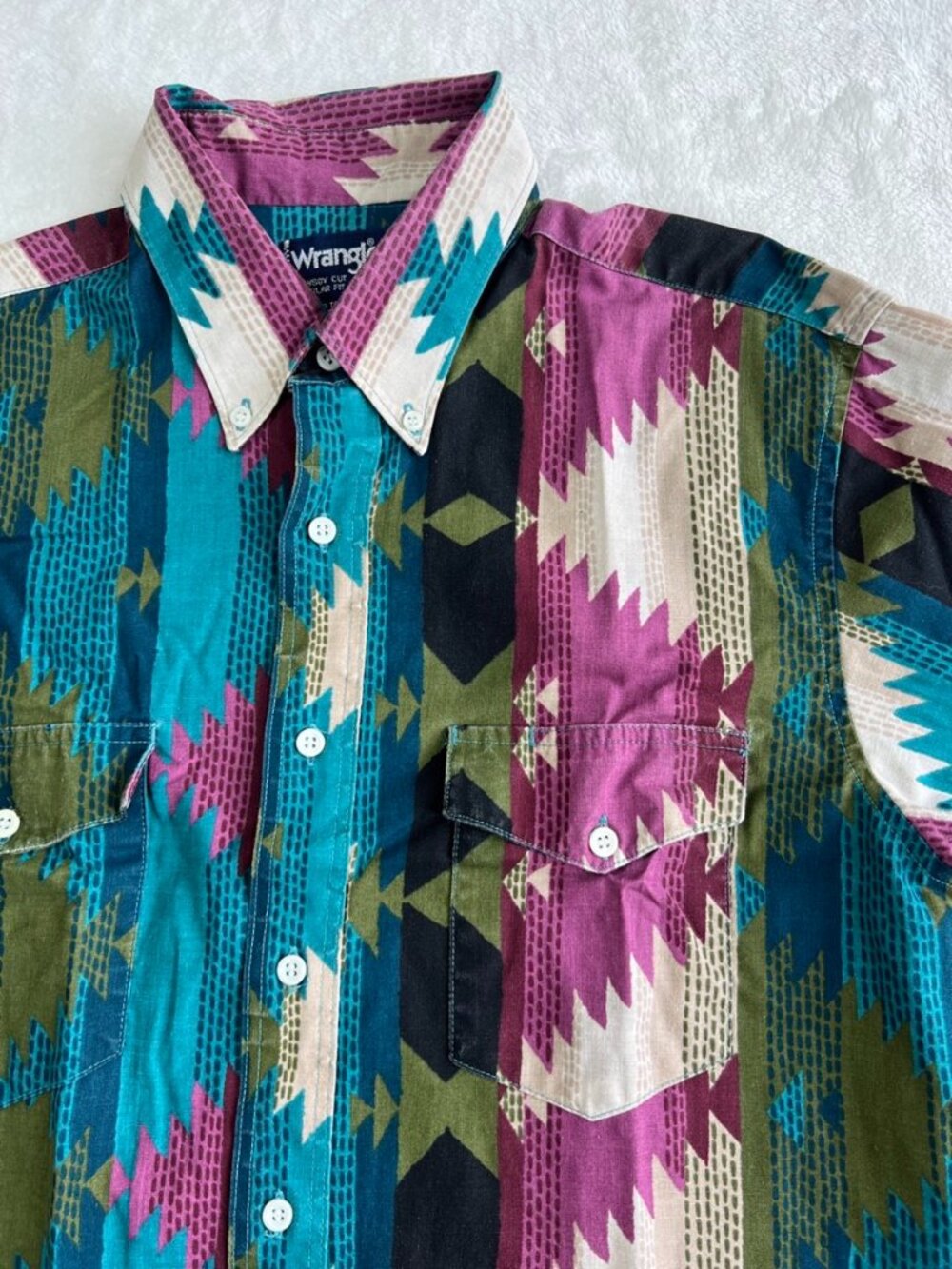 Vintage 90s Wrangler Cowboy Cut Aztec Southwestern Western Shirt USA 16.5 x 35